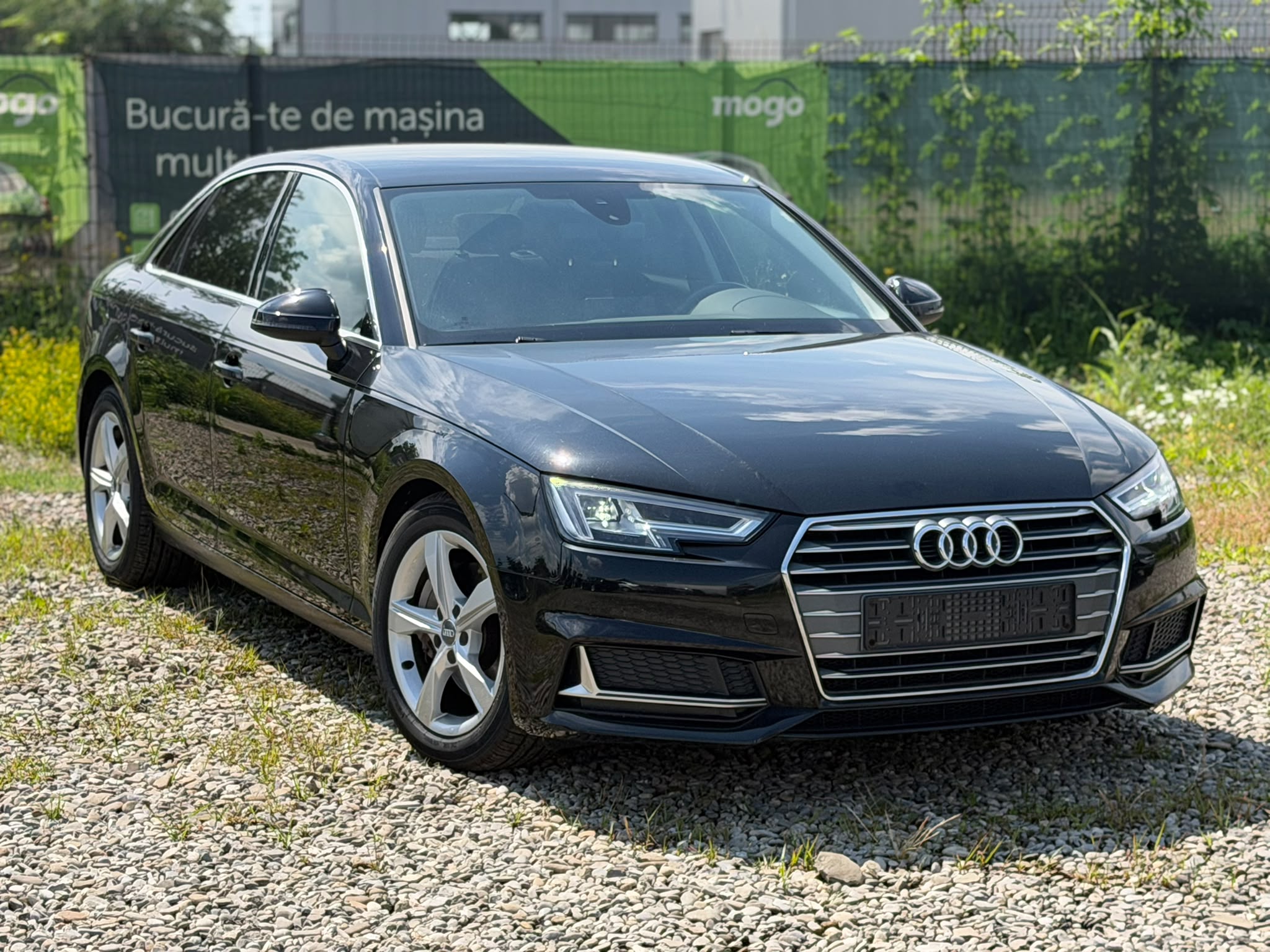 Audi A 4 Sport-Line